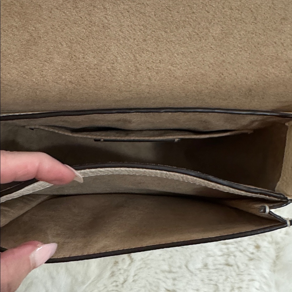 Authentic Coach Purse - Picture 5 of 6